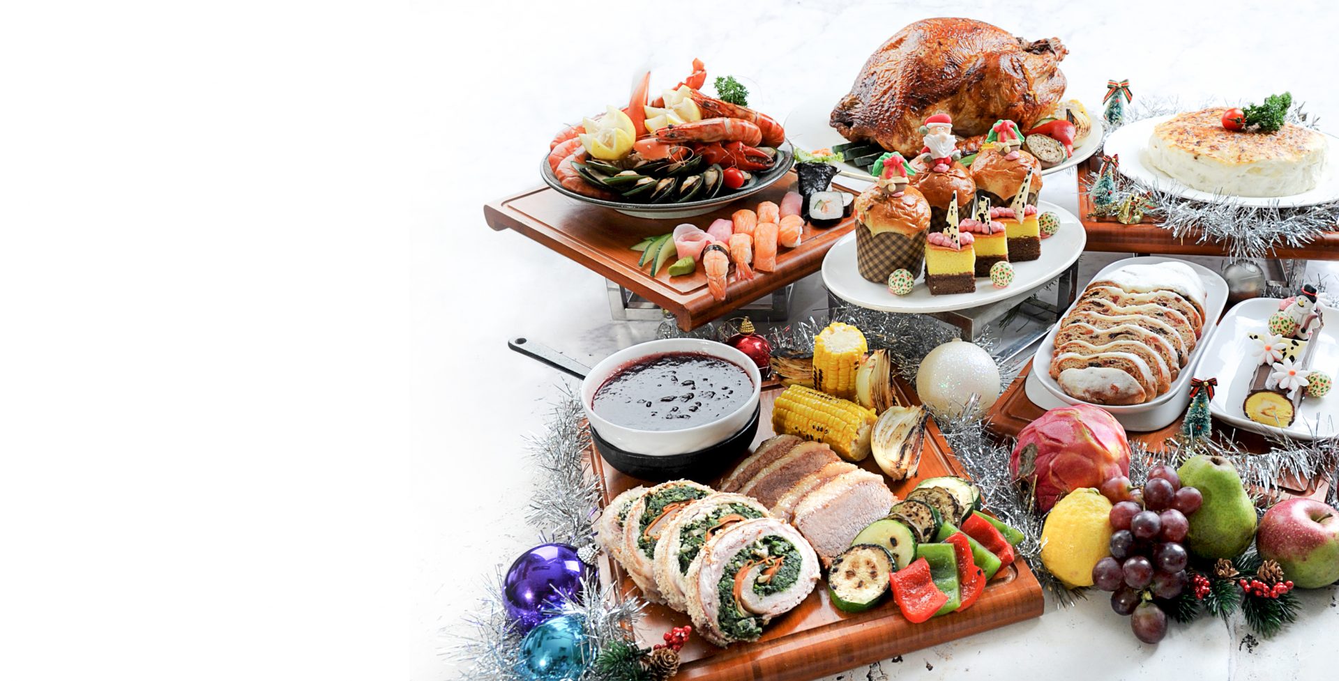 Magical Christmas Land at Hotel Borobudur Jakarta – Indonesia Expat